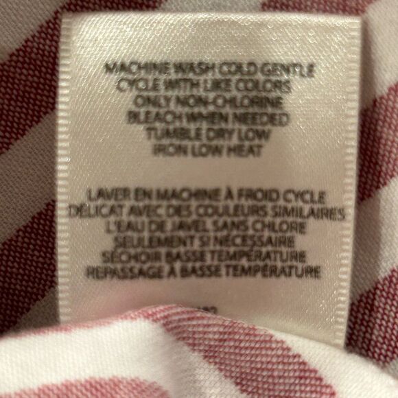 Van Heusen blouse  - Picture 4 of 7